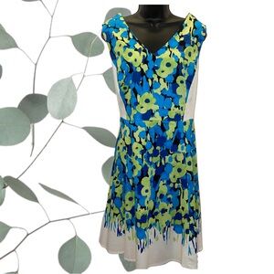Adorable floral dress - size 14
